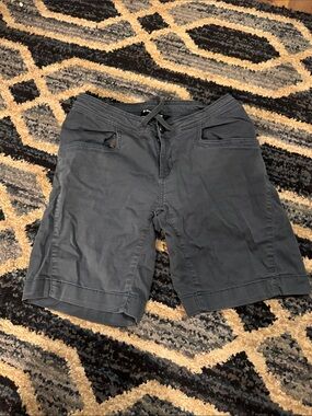 Women’s credo shorts